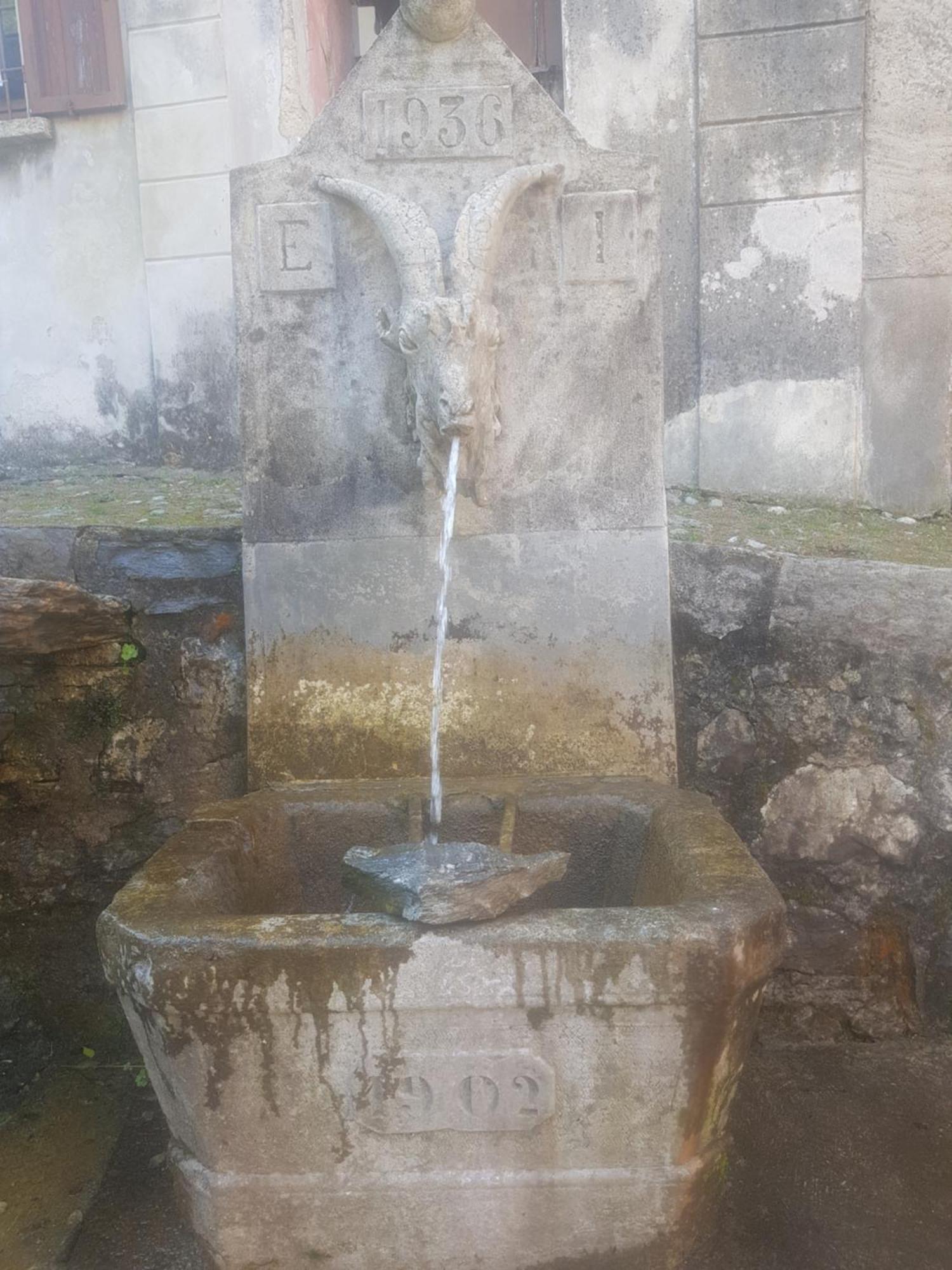 La Corte Del Poeta Arcumeggia Kültér fotó